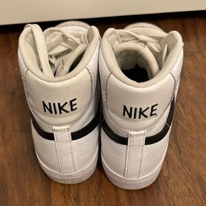 Nike mid blazers